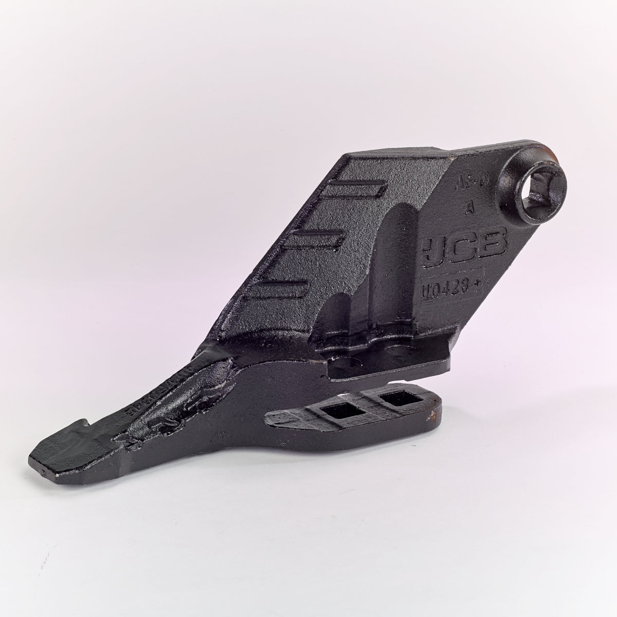 JCB Bucket Supertooth - RHS Side: 400/F0345