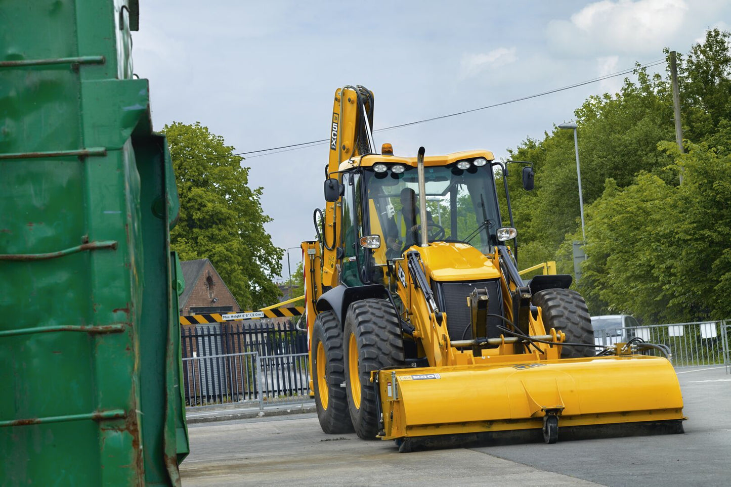 JCB SC240 Sweeper Collector - 980/A7485