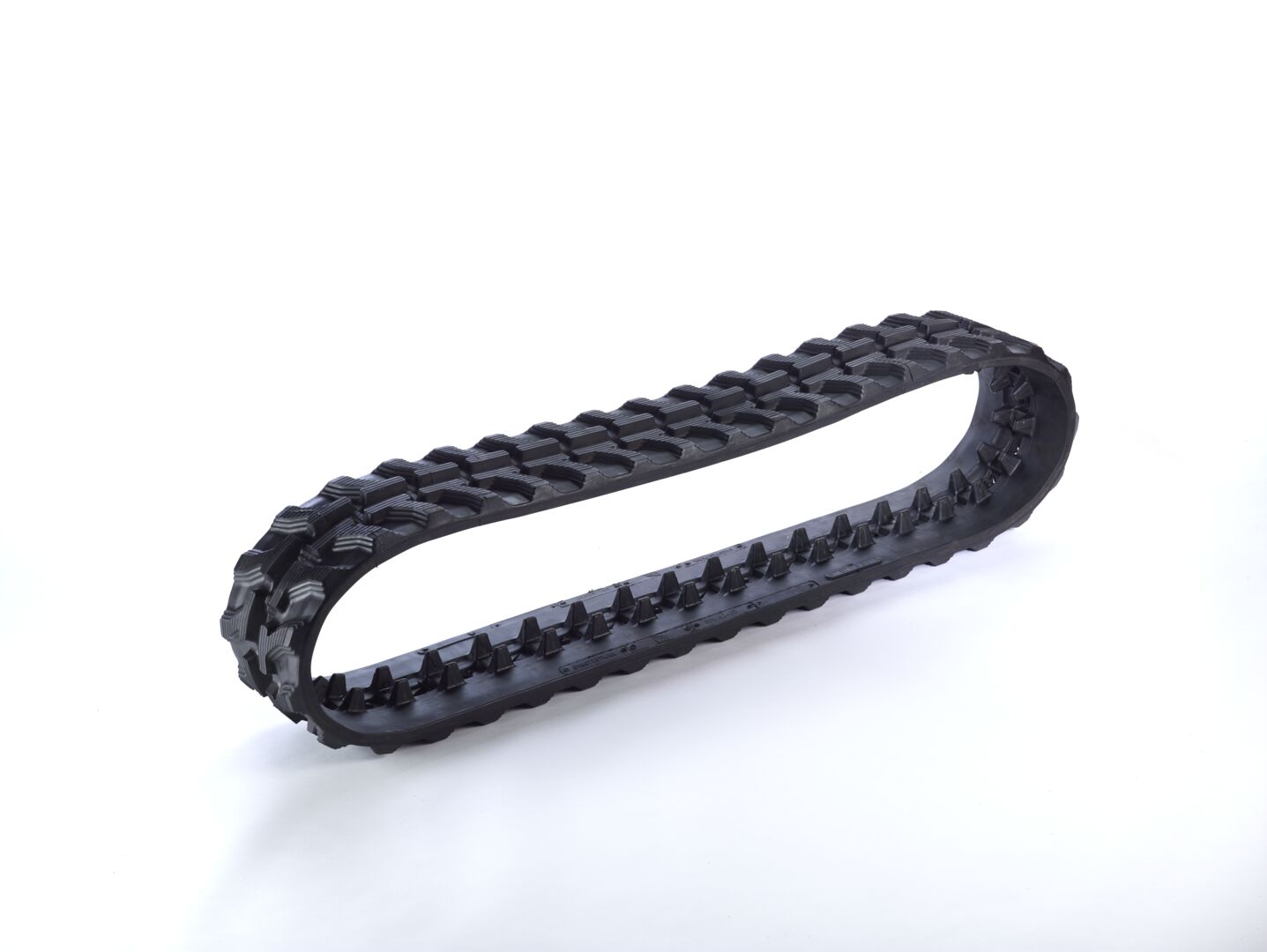 Hitachi AX 08-2 Rubber Track: 180x72x37
