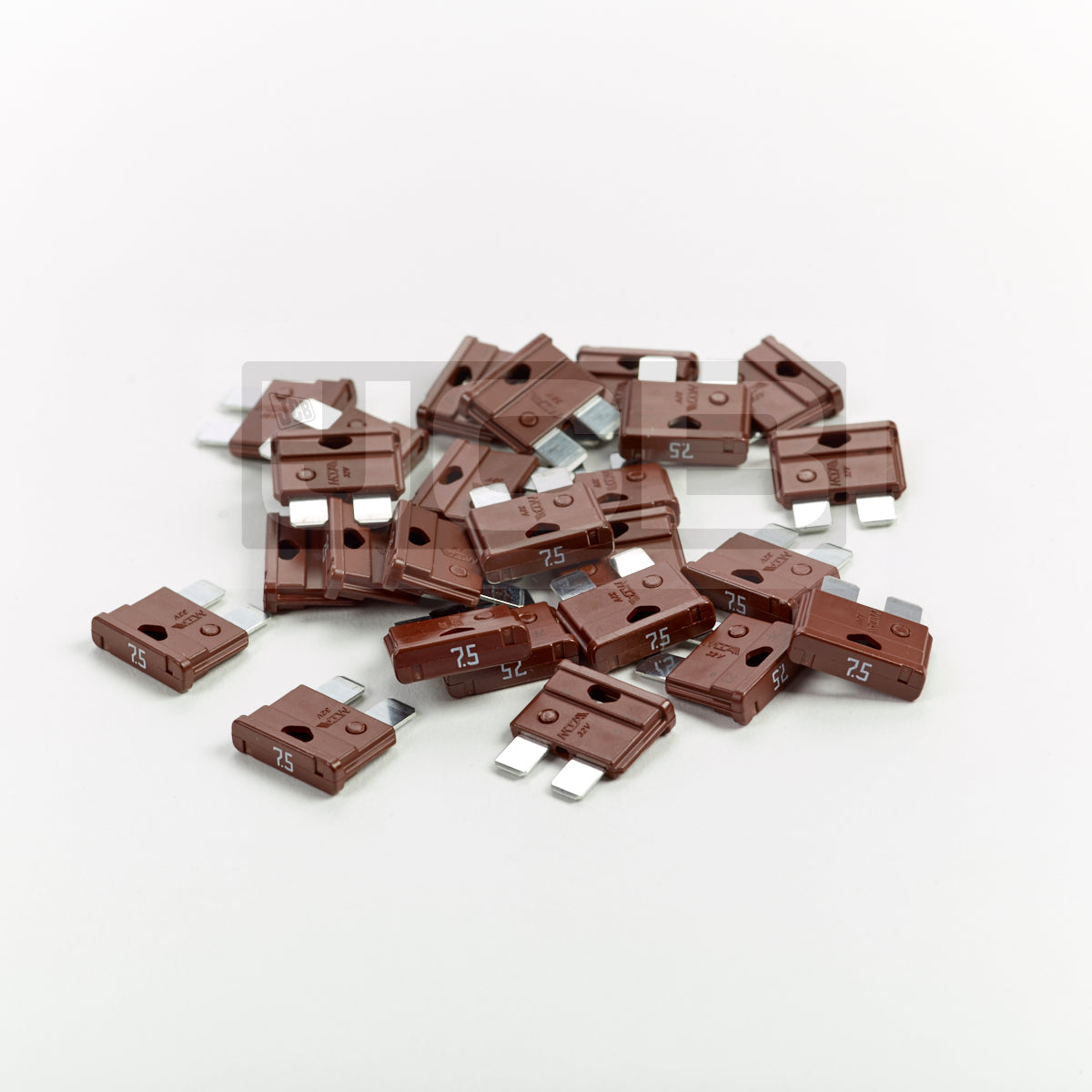 JCB Fuse 7.5Amp : 716/05704 (Pack of 25)