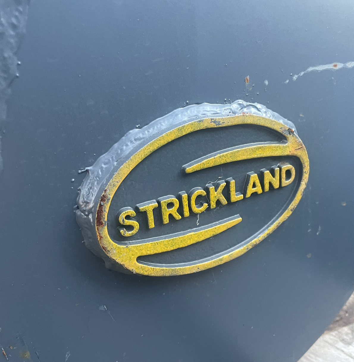 JCB 8026 12" Strickland Bucket