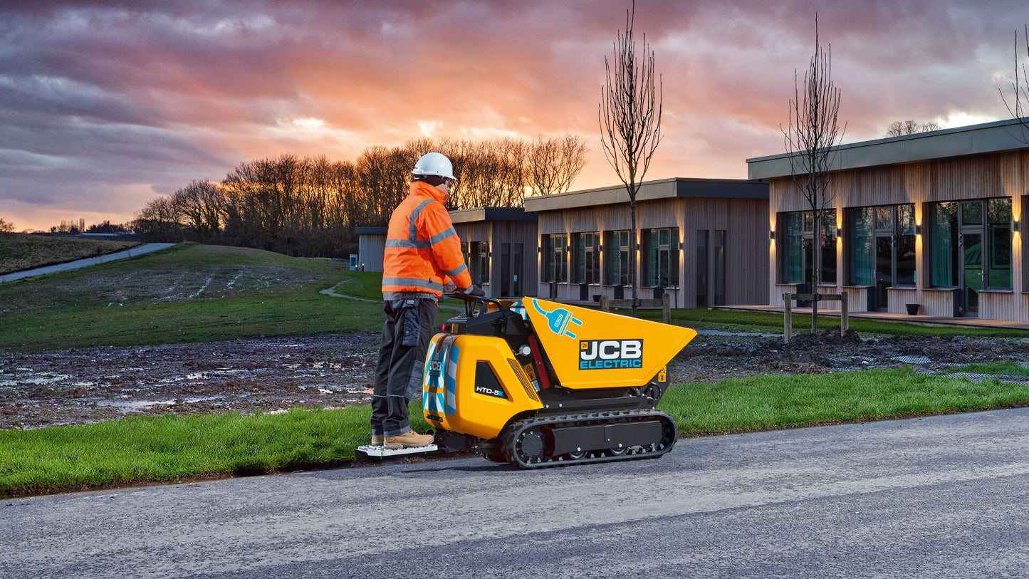 JCB HTD5E Electric Tracked Dumpster With Smart-Step: 980/E7003