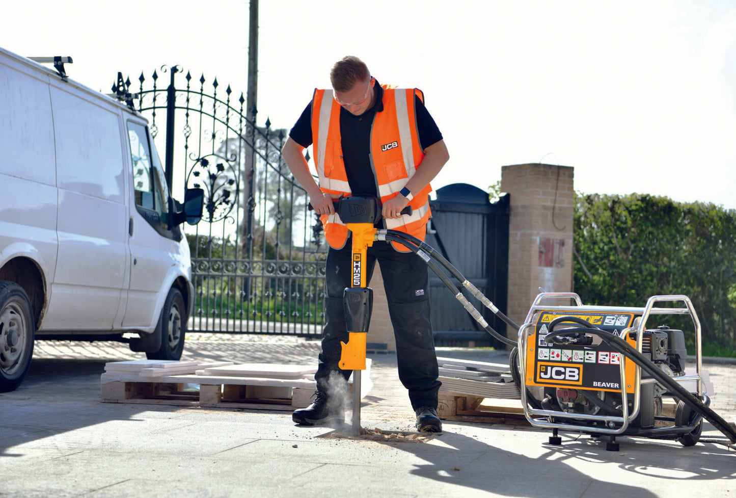 JCB – Beaver Hydraulic Power Pack & HM25 Breaker