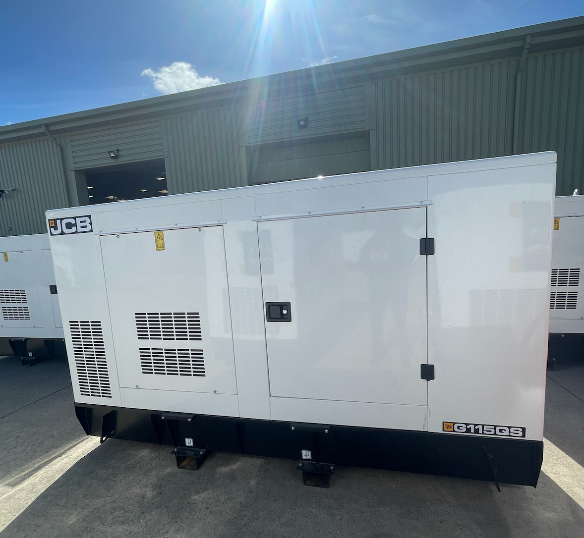 JCB G115QS Diesel Generator: 105KVA 3 Phase & DSE 7320